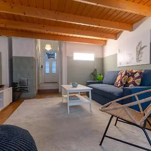  Apartment Cosy In District.